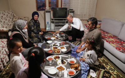 “FAKİR FUKARA GARİP GUREBA…!”