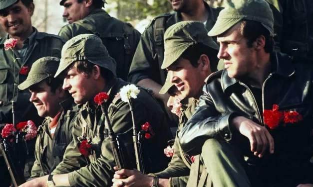 Portekiz’de Karanfil Devrimi’nin 50 yılı: Işçi sınıfı öncülüğü üstlendiğinde…